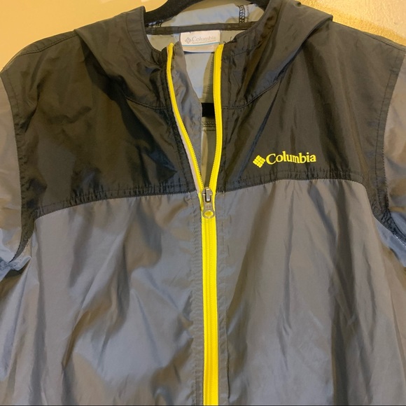Columbia boys wind breaker with hood - Picture 2 of 5